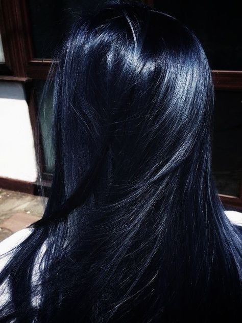 Blue Hair On Dark Hair, Dark Dark Blue Hair, Dark Electric Blue Hair, Long Blue Hair Aesthetic, Mid Night Blue Hair, Blue Black Hair Aesthetic, Blue Hair Inspo Color, Blue Black Long Hair, Raven Blue Hair