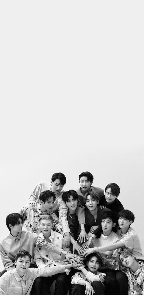 Seventeen Elle, Dk Joshua, Elle Photoshoot, Hoshi Seventeen, Seventeen, Black And White, Tv, Twitter, White