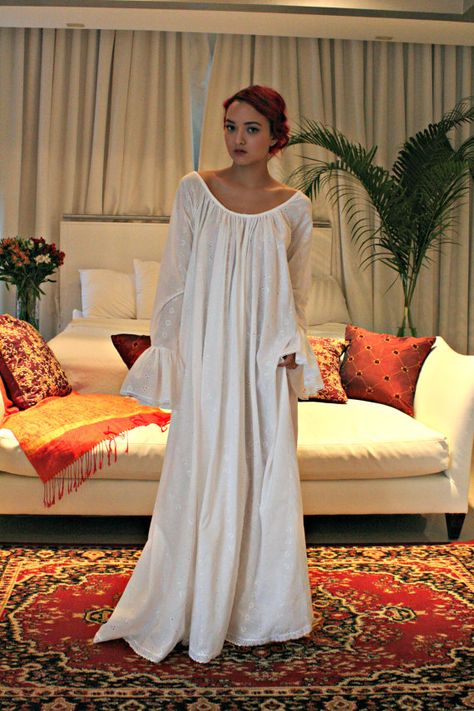 This has to be the most perfect nightie in the world surely? Romantic Sleepwear, Beautiful Sleepwear, Embroidered Nightgown, Oud Hollywood, Honeymoon Cottage, Long Sleeve Nightgown, Nightgown Long, White Nightgown, Cotton Nightgown