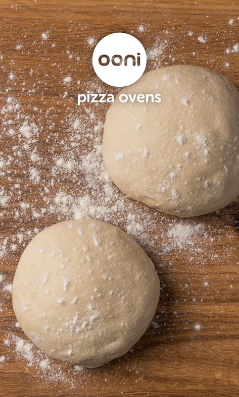 Wood Fired Pizza Dough Recipe, Pizza Melts, Classic Pizza Dough Recipe, Outdoor Pizza Oven Recipes, Pizza Oven Recipes Wood Fired, Calzone Recipe Easy, Ooni Pizza, Pizza Oven Recipes, Perfect Pizza Dough