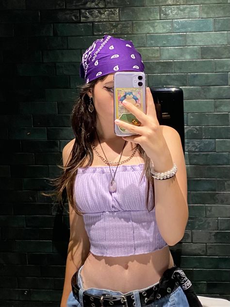 Purple Bandana Aesthetic, Purple Bandana Outfit, Y2k Bandana, Swag Aesthetic, Purple Bandana, Bandana Outfit, Summer Happiness, Bandana Girl, Purple Outfits