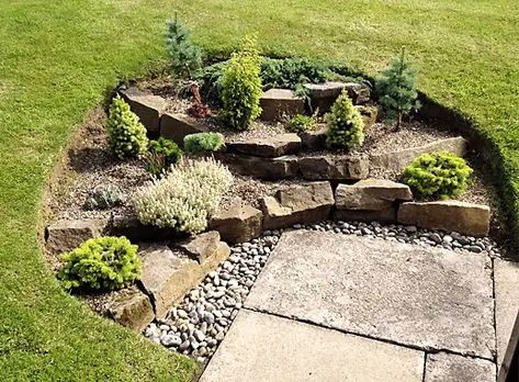 Rockery Garden Ideas, Garden Design Ideas Uk, Fun Garden Art, Garden Ideas Uk, Rockery Garden, Gardening Pots, Whimsical Garden Art, Sloped Backyard, Rock Garden Design