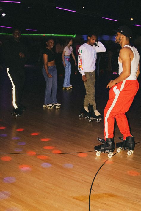 #blackguy 
#blackgirl
#90s 
#2000s
#vintage 
#Black 
#darty 
#party 
#jeresythemed Mens Roller Skates, Guy Roller Skating, Roll Bounce Aesthetic, Men Roller Skating, Roller Skating Aesthetic 80s, Roller Skating Rink Aesthetic, 80s Roller Skating Outfit, Roller Skate Rink, Aa Culture