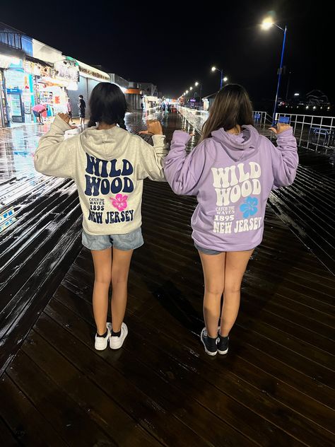 Wildwood New Jersey Aesthetic, New Jersey Aesthetic, 19 Aesthetic, Wildwood New Jersey, Beach Vacation Pictures, Nj Beaches, Beach Girl Aesthetic, Wildwood Nj, Jersey Girl