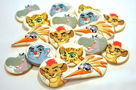 Lion Guard Cookies, Lion Guard Cake, Lion Guard Birthday Party, Lion Guard Party, Lion King Birthday Party Ideas, Lion Guard Birthday, Superhero Cookies, Disney Themed Cakes, Lion King Party