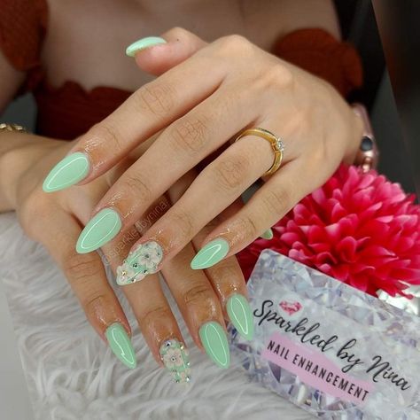 Nails by Ma’am Sparkled by Nina Mint green nails, Marc Jacob inspired Pastel Green Easter Nails, Mint Almond Nails, Mint Green Nails With Glitter, Pastel Green Nails Design, Mint Nail Ideas, Mint Blue Nails, Mint Green Nails With Design, Seafoam Green Nails, Mint Green Nail Ideas