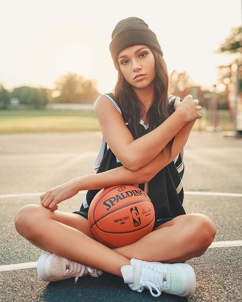 Basketball Female, Basketball Photoshoot, Female Photoshoot, Modern Swimsuit, Dramatic Photos, Cute Birthday Pictures, Women Basketball, Basketball Photography, Swimsuit Material