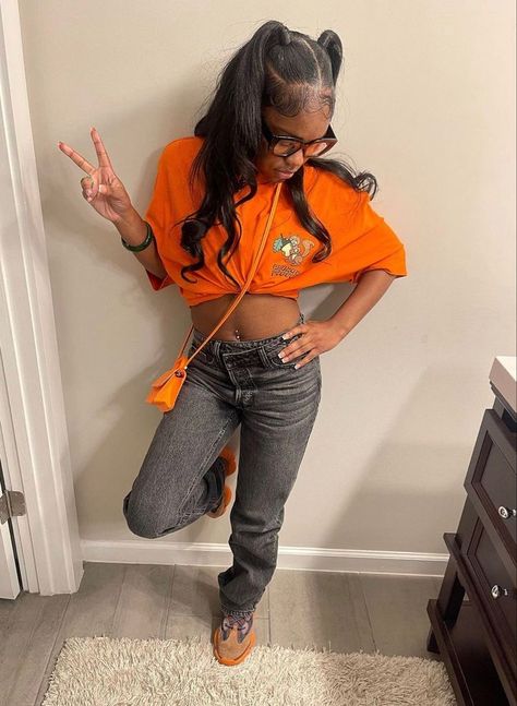 Copper Fade Yeezy Outfit, White Cement 3 Outfit, Cute Concert Outfits Black Women, Cute Swag Outfits For School, Designer Birthday Outfits, Orange Outfits For Black Women, Outfit Ideas Carnival, Fly Shi Only Outfits, Back To School Outfits Black Women