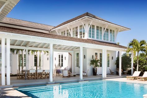 A Florida Home That Balances Moorish Touches with an Airy Beach Aesthe Photos | Architectural Digest Aesthetic Beach House Exterior, Florida Homes Exterior, Aesthetic Beach House, Beach House Aesthetic, Florida Beach House, Beach House Interior Design, Beach House Exterior, Coastal Beach House, Colonial Exterior