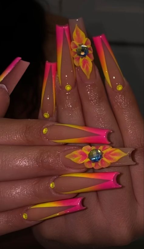 Neon Long Acrylic Nails, Summer Xl Nails, Hot Yellow Nails, Bright Green Acrylic Nails, Spring Long Acrylic Nails, Stiletto Nails Designs Summer, Long Summer Nails, 3d Acrylic Nail Art, Trending Nail Colors