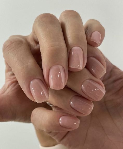 How To Round Nails, Short Round Nude Nails, Claw Nails, Colored Acrylic Nails, Casual Nails, Round Nails, Neutral Nails, Elegant Nails, Minimalist Nails