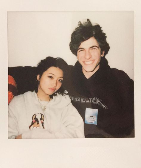 Soren Harrison on Instagram: “BEAUTIFUL GIRL” Bea And Soren, Soren Harrison, Beabadoobee Outfits, Joan Baez, I Luv U, Full House, Teenage Dream, Bob Dylan, Couple Aesthetic