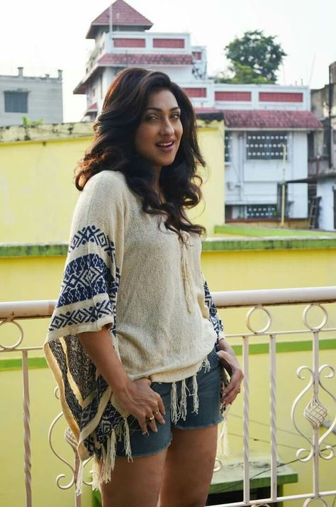 Rituparna Sengupta, Worlds Best, Best Picture, Best Photo, Photo Archive, Actress Photos, India Beauty, All Photos, Cool Photos