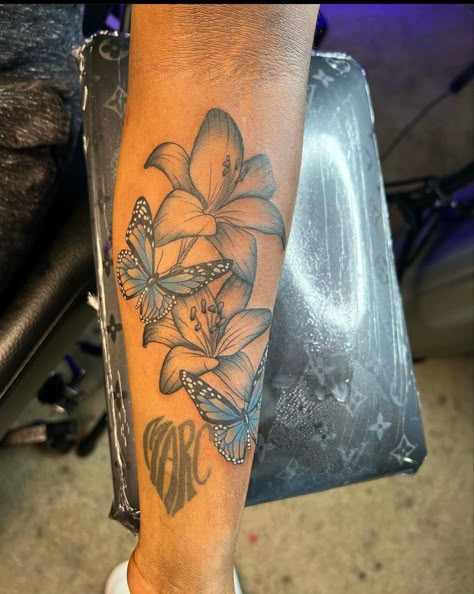 Blue Lillies Tattoo, Water Lily And Butterfly Tattoo, Lillie Tattoos For Women, Lilly Butterfly Tattoo, Lily With Butterfly Tattoo, Lilly And Butterfly Tattoo, Blue Butterflies Tattoo, Blue Lily Tattoo, Butterfly And Lily Tattoo