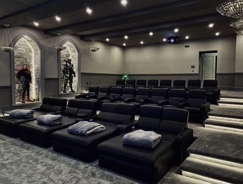 Luxury Home Cinema Room, Cinema Room Design, Home Theater Basement, Home Theater Ideas, Small Home Theaters, Living Room Home Theater, Movie Theater Rooms, Basement Home Theater, Home Theater Room Design