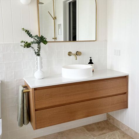 Good Wood Supply Co. on Instagram: “Tasmanian Oak and white stone is allllways a perfect combination! Send me an email/DM if you’ve got a bathroom that needs some loving ❤️…” Vanity Unit Bathroom, Unit Bathroom, Oak Vanity Unit, Oak Vanity, Oak Bathroom Vanity, Dark Tile, Oak Bathroom, Wood Supply, Herringbone Tile