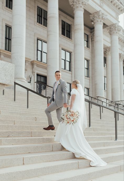 Utah Capitol Wedding, Utah Capitol Bridals, Utah State Capital Bridals, Utah State Capitol Photos, Utah State Capitol, Capital Building, Wedding Shot List, City Engagement Photos, Bridal Photo