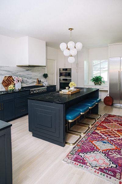 Colors and Patterns Collide in Sarah Wittenbraker’s Tarrytown Home - Austin Home Magazine - Spring 2019 - Austin, TX Pictures Of Kitchen Islands, Marble Kitchen Island, Black Granite Countertops, Black Countertops, Blue Cabinets, Kitchen Island Design, Kitchen Marble, Black Granite, Blue Kitchens