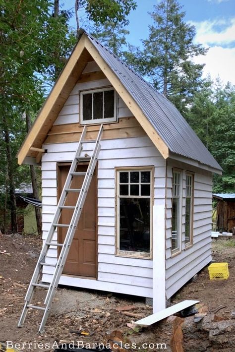 Outdoor Toilet Design, Tuff Shed Cabin, Small Home Ideas, Wood Panel Siding, Diy Sheds, Engineered Wood Siding, Shed Designs, Shed Cabin, Roofing Options