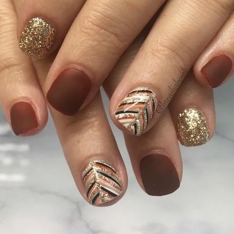 Thanksgiving Nails Color, Fall Thanksgiving Nails, Thanksgiving Nail Designs, Thanksgiving Nail Art, Thanksgiving Nail, November Nails, Fall Manicure, Fall Gel Nails, Thanksgiving Nails