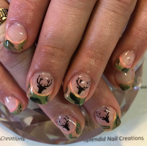 Cute Camo Nails, Hunting Nail Art, Hunting Nail Ideas, Hunting Nails Designs, Barb Wire Nails, Deer Nail Designs, Hunting Nail Designs, Uñas Sailor Moon, Country Nail Designs