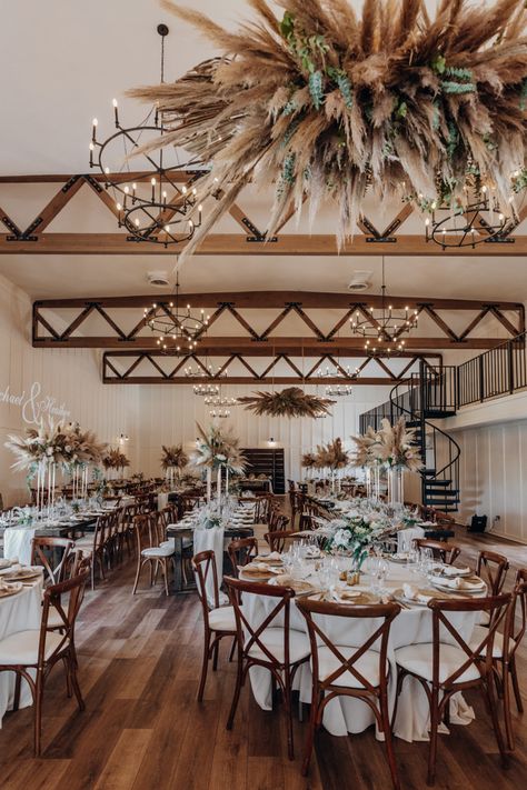 An elegant rustic vinyard with beautiful boho flower arrangements. Boho reception inspo Boho Flower Arrangements, Buffet Setup, Boho Reception, Boho Wedding Reception, Reception Buffet, Wedding Buffet, Weeding, Boho Wedding, Wedding Inspo