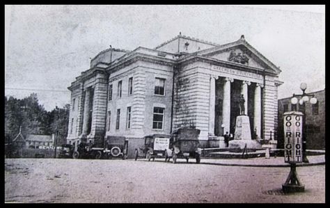 Greene County Courthouse Greeneville, TN Greeneville Tennessee, Mountains Camping, Greene County, Harry Potter Spells, East Tennessee, Blast From The Past, Home A, Tennessee, Maine