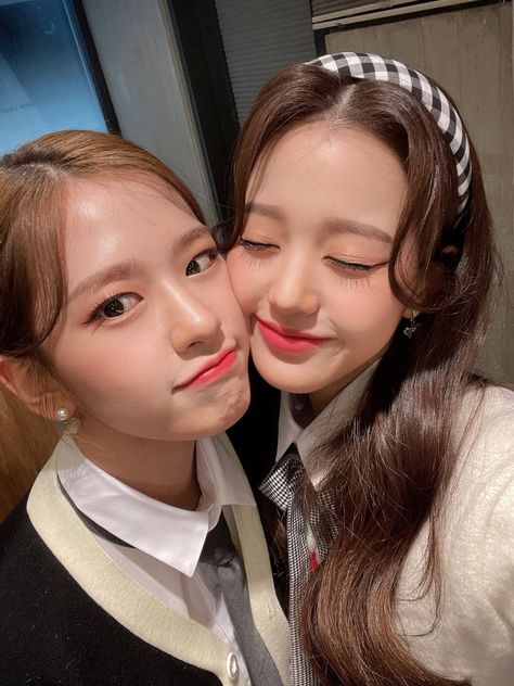 ive | an yujin jang wonyoung Gf Pic, Ive Yujin, Today Is My Birthday, Twitter Update, Starship Entertainment, Iz One, South Korean Girls, Girl Group, My Girl