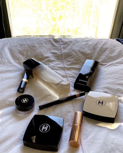 Narcissa Black, Chanel Cosmetics, Chanel Beauty, Chanel Makeup, Designer Replica, Luxury Makeup, Cute Makeup, Aesthetic Makeup, Makeup Collection