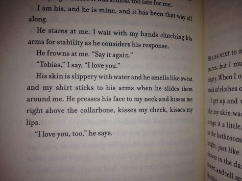 <3 Tris And Four Allegiant Kiss, Four And Tris Kiss, Tris And Tobias Kiss, Tobias And Tris, Divergent Kiss, Tris From Divergent, Tris Divergent, Divergent 1, Divergent Books