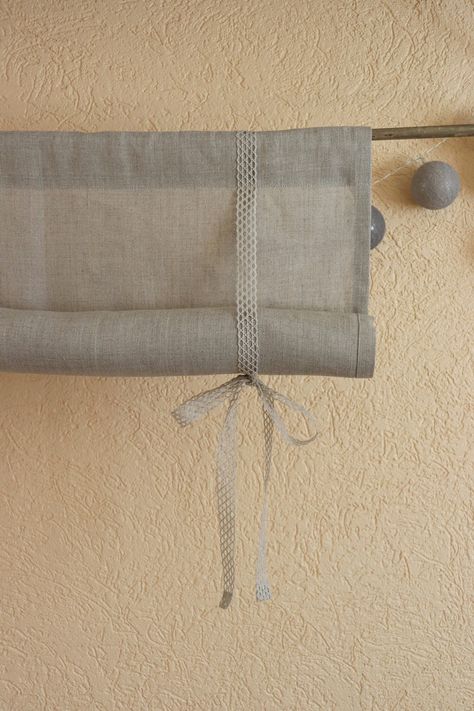 Linen Blind, Diy Window Shades, Vintage Style Living Room, Roll Up Curtains, Modern Cottage Style, Tie Up Curtains, Tie Up Shades, Bathroom Window Curtains, Bathroom Window Treatments