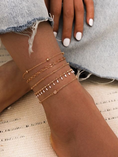 Anklet Aesthetic, Trendy Anklets, Necklaces Aesthetic, Jewelry Anklets, Charm Anklet, Preppy Jewelry, Ankle Jewelry, Jewelry Accessories Ideas, Dope Jewelry