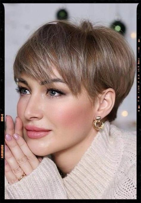 80+ Fresh Pixie Haircuts with Bangs Ideas for 2024 Short Pixie Haircuts For 2023, Super Short Hair With Long Bangs, Pixie With Heavy Bangs, Short Hair Long Bangs Pixies, Light Brown Pixie Haircut, Pixie Haircut Edgy, Spiky Bangs, Pixie Long Bangs, Pixie With Long Bangs