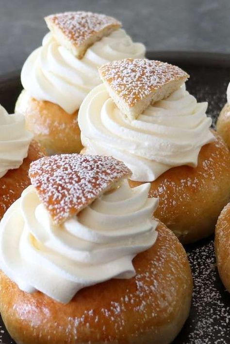 Semla Sweden Recipe, Semla Recipe, Swedish Desserts, Food Studies, Cream Bun, European Dishes, Best Macaroni Salad, Swedish Traditions, Baking Stuff