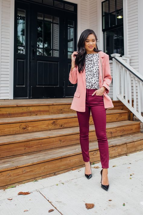 LOFT petite workwear outfits with burgundy pants, leopard print blouse and open blazer Fall Outfits For Petite Women, Petite Workwear, Burgundy Pants Outfit, Pink Blazer Outfit, Wine Pants, Outfit For Petite Women, Outfits For Petite, Office Clothes, Burgundy Pants