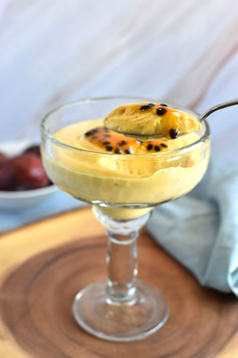 Brazilian Passion Fruit Mousse, Passionfruit Mousse Recipe, Passionfruit Mousse Cake, Passionfruit Dessert Recipes, Recipes With Passion Fruit, Mousse Dessert Recipes, Passionfruit Dessert, Passionfruit Mousse, Drunken Monkey