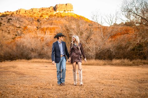 Fall Engagement Pictures, Fall Engagement, Engagement Pictures, Engagement Session