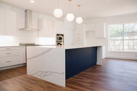 Waterfall Edges- The Pros and Cons of Choosing a Waterfall Countertop Edge - Skelly Build Countertop Coffee Bar, Kitchen Flooring Ideas, Waterfall Island Kitchen, Waterfall Countertop, Wall Removal, Waterfall Island, Load Bearing Wall, Condo Kitchen, Bright Kitchens