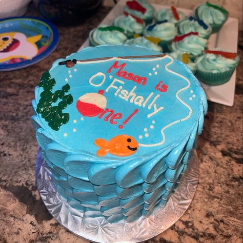 Fishing cake 
Officially one
The big one 
First birthday 
Boy first birthday ideas Bobber Birthday Cake, Officially One Birthday Cake, Ofishally One Smash Cake, O Fish Ally One Birthday Cakes, One Birthday Cake, Fish Cake Birthday, Officially One, 1st Bday Cake, Baby Boy Birthday Cake