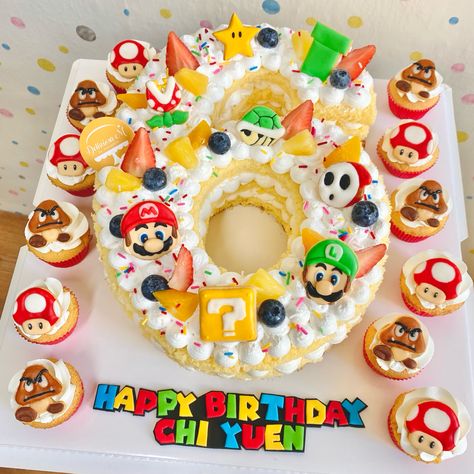 🍄Super Mario Bros themed Number Cake🎂 Number 6 Mario Cake, Mario Number Cake, Super Mario Number Cake, Mario Cupcake Cake, Themed Number Cake, Mario And Luigi Cake, Number 6 Cake, Super Mario Bros Cake, Nintendo Cake