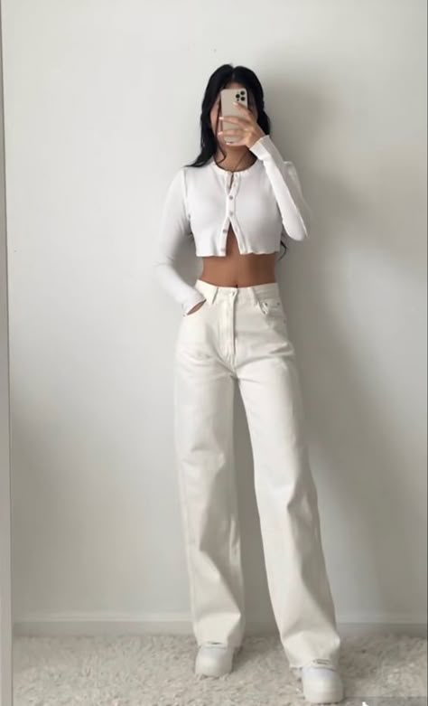 Fitsandbits Outfits Summer, Modern Outfit Aesthetic, Cute White Outfits Aesthetic, Shop This Look, Classy Teenage Outfits, All White Outfit Aesthetic, White Clothes Aesthetic, Aesthetic White Outfits, White Outfits Aesthetic