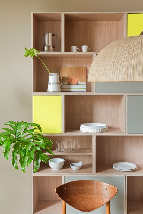 Etagere Design, Oak Shelves, Unique Storage, Room Shelves, Modular Shelving, Retro Interior, Modern Shelving, Shelving Systems, Aluminium Doors