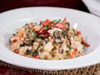 Lobster and Mushroom Risotto Recipe Lobster Mushroom Recipes, Lobster Mushroom, Lobster Risotto, Sea Stuff, Mushroom Risotto Recipes, Food Experiments, Pasta Side Dishes, When Calls The Heart, Pasta Sides