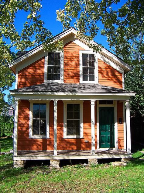 Orange house!  St Paul, MN Uppertown house 1 by army.arch, via Flickr Orange Siding House, Light Orange House Exterior, Orange House Aesthetic, Orange Exterior House Colors, Orange House Exterior, Orange Houses, Cute Small Houses, Carrot Patch, Bungalow Exterior