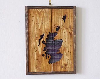 Scottish Inspired Bedroom, Scottish Decorating Ideas, Scottish Themed Bedroom, Scottish Bedroom Ideas, Coorie Scottish Interior, Inside Bar Ideas, Scottish Interior Design, Scotland Decor, Scottish Living Room