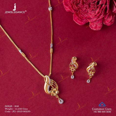 A charming piece on your look... #pendantset #gold916 #jewellery #womensjewellery #classic Gold Chain With Pendant Indian, Chain Pendant Designs Gold, Pendant Earring Set Gold, Pendant Set Gold, Gold Pendant Designs, Gold Pendant Set, Gold Pendent, Gold Earrings Models, Fancy Jewelry Necklace