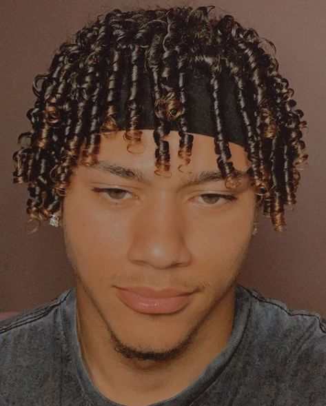 Finger Curls Men, Coils Men, Finger Coils Men, Mixed Boy Haircut Curly Hair, Curly Hair Designs, Boys Haircuts Curly Hair, Natural Hair Flat Twist, Twist Hair Men, Hair Twists Black