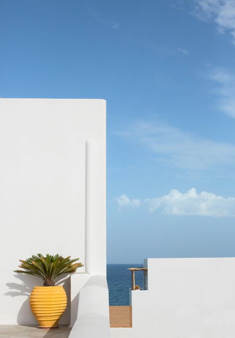 melian hotel in milos, greece via A House in the Hills Vacation In Greece, Milos Greece, Fotografi Urban, Greece Vacation, Minimalist Photography, Minimalist Architecture, Blue Skies, White Aesthetic, Blue Aesthetic