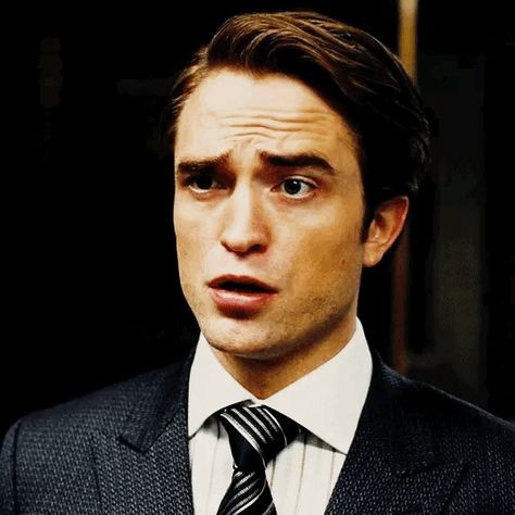 Robert Pattinson Gifs, Royal Blood, Edward Cullen, Fallen Angel, Robert Pattinson, Grimm, Batman, Gif, Actors