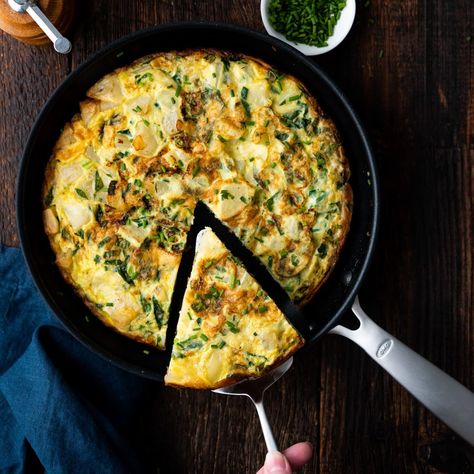 Potato Frittata Recipe Potato Frittata Recipes, Baked Frittata, Potato Frittata, Olive Bread, Student Recipes, Frittata Recipes, Sauteed Vegetables, Spinach And Cheese, Breakfast Time